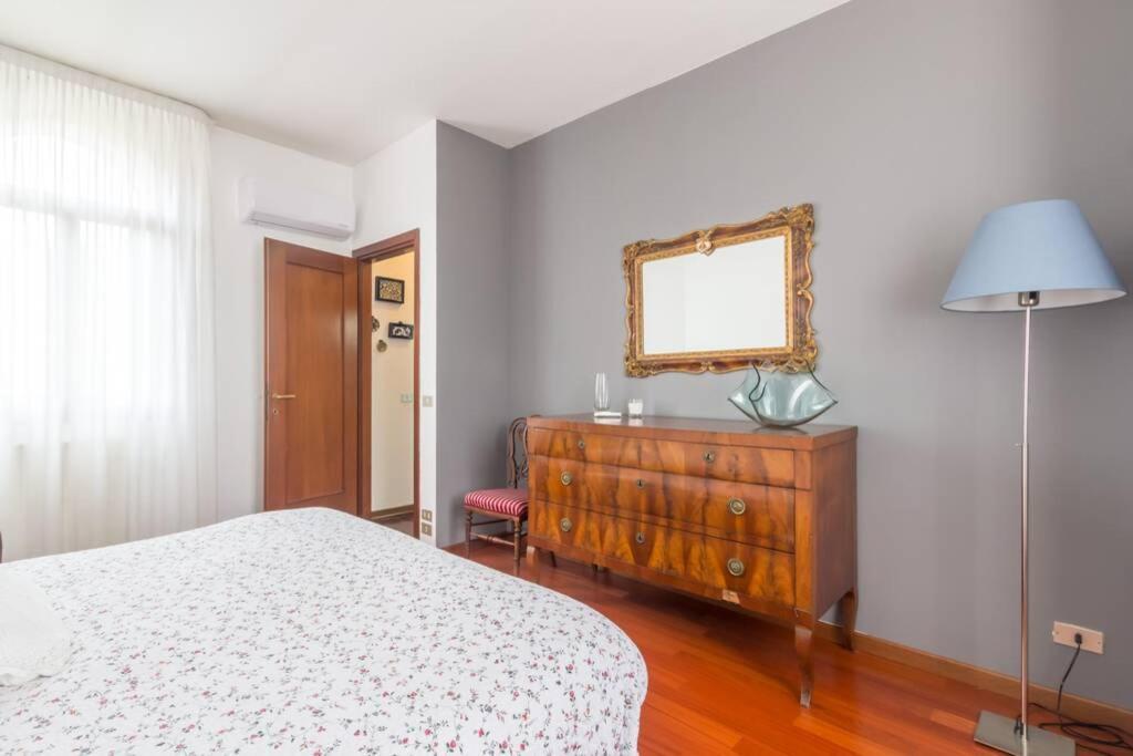 Dadahome Elegante Appartamento Vicino Al Centro Treviso Kültér fotó